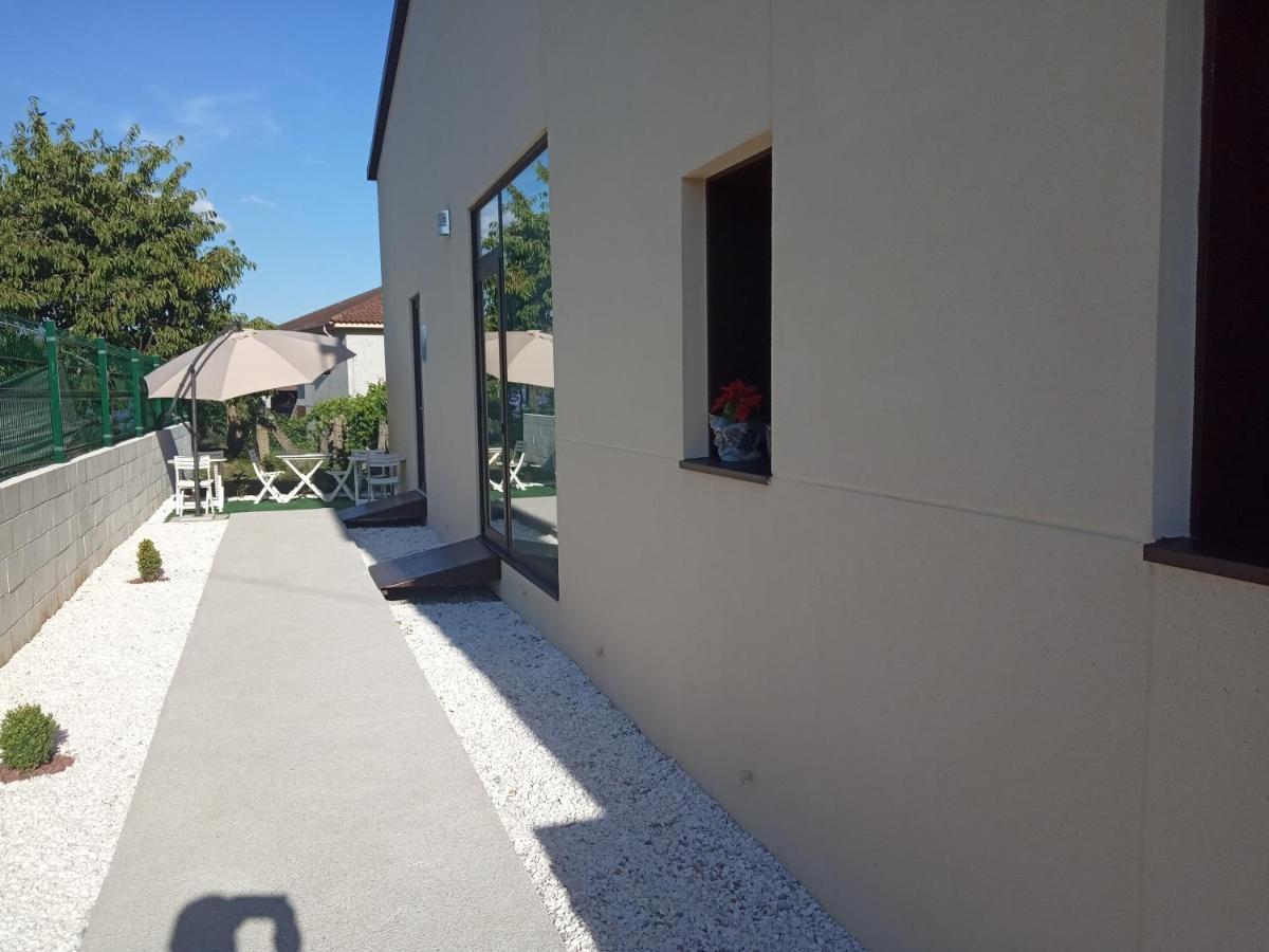 Guest House Clarevar Tui Zewnętrze zdjęcie